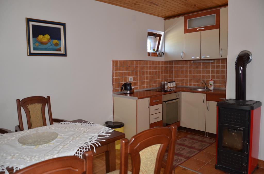 Apartments Radingturs Žabljak Oda fotoğraf